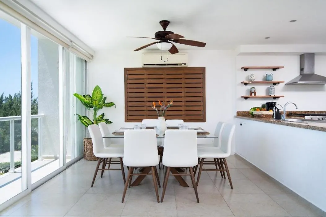 Arena Beachfront 2 Bdr With Pool By Casa Paraiso Cancún 0*,  Mexiko