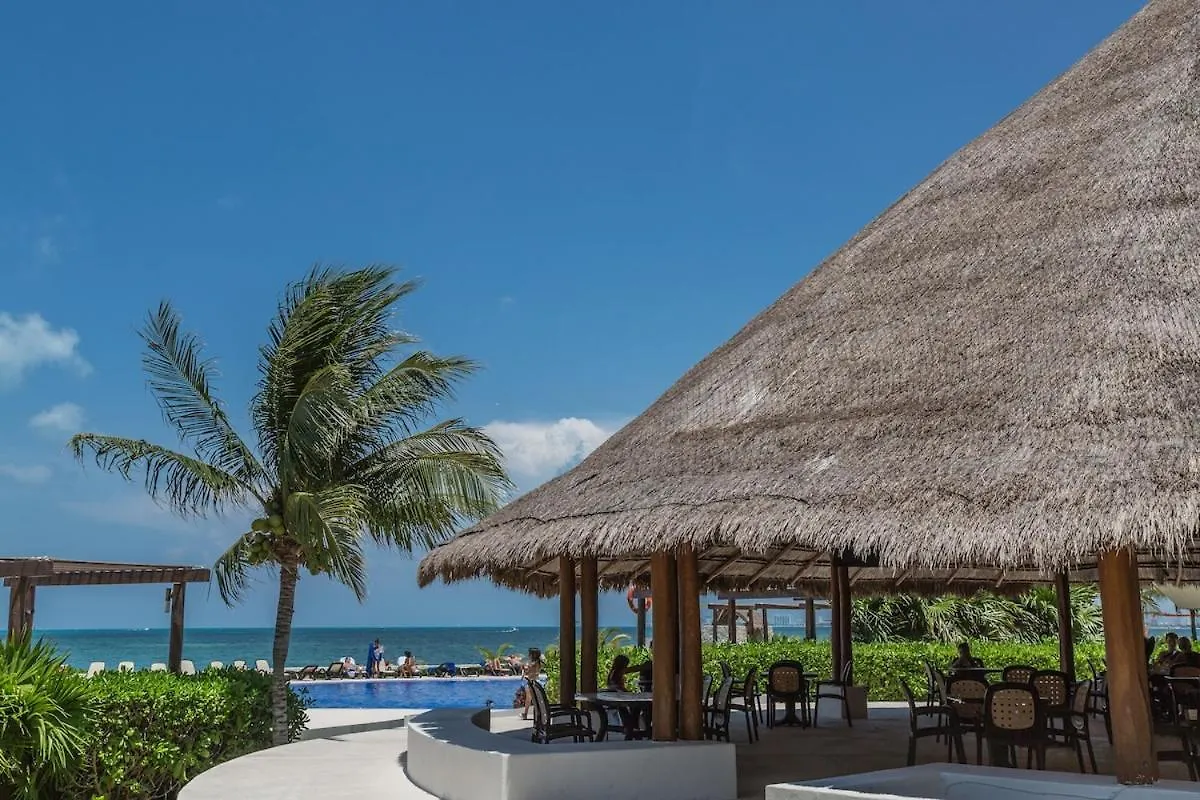 Arena Beachfront 2 Bdr With Pool By Casa Paraiso Cancún Lägenhet