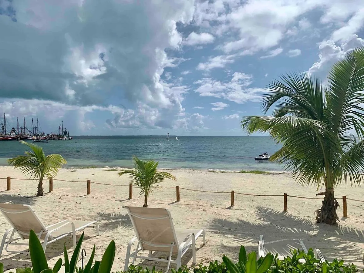 Arena Beachfront 2 Bdr With Pool By Casa Paraiso Cancun Mexico